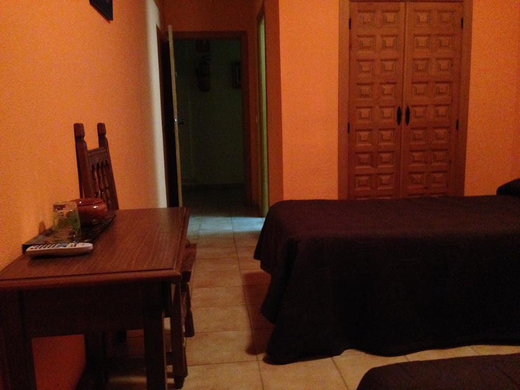 Hostal El Hayedo 칸탈로하스 외부 사진